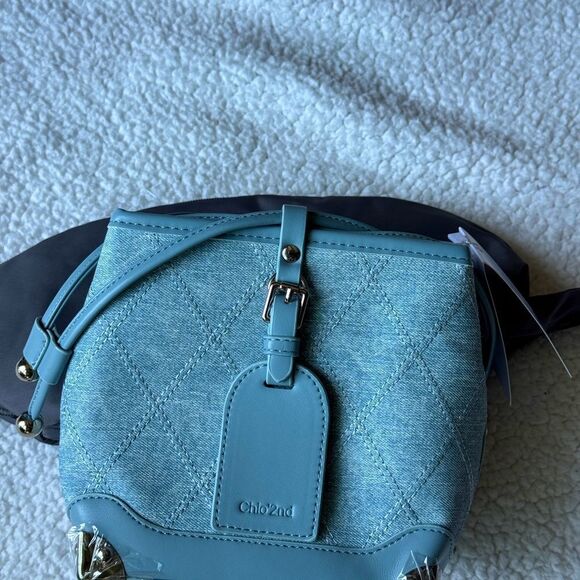 Chio’2nd bucket bag  (CLEARANCE SALE ) - Picture 4 of 10